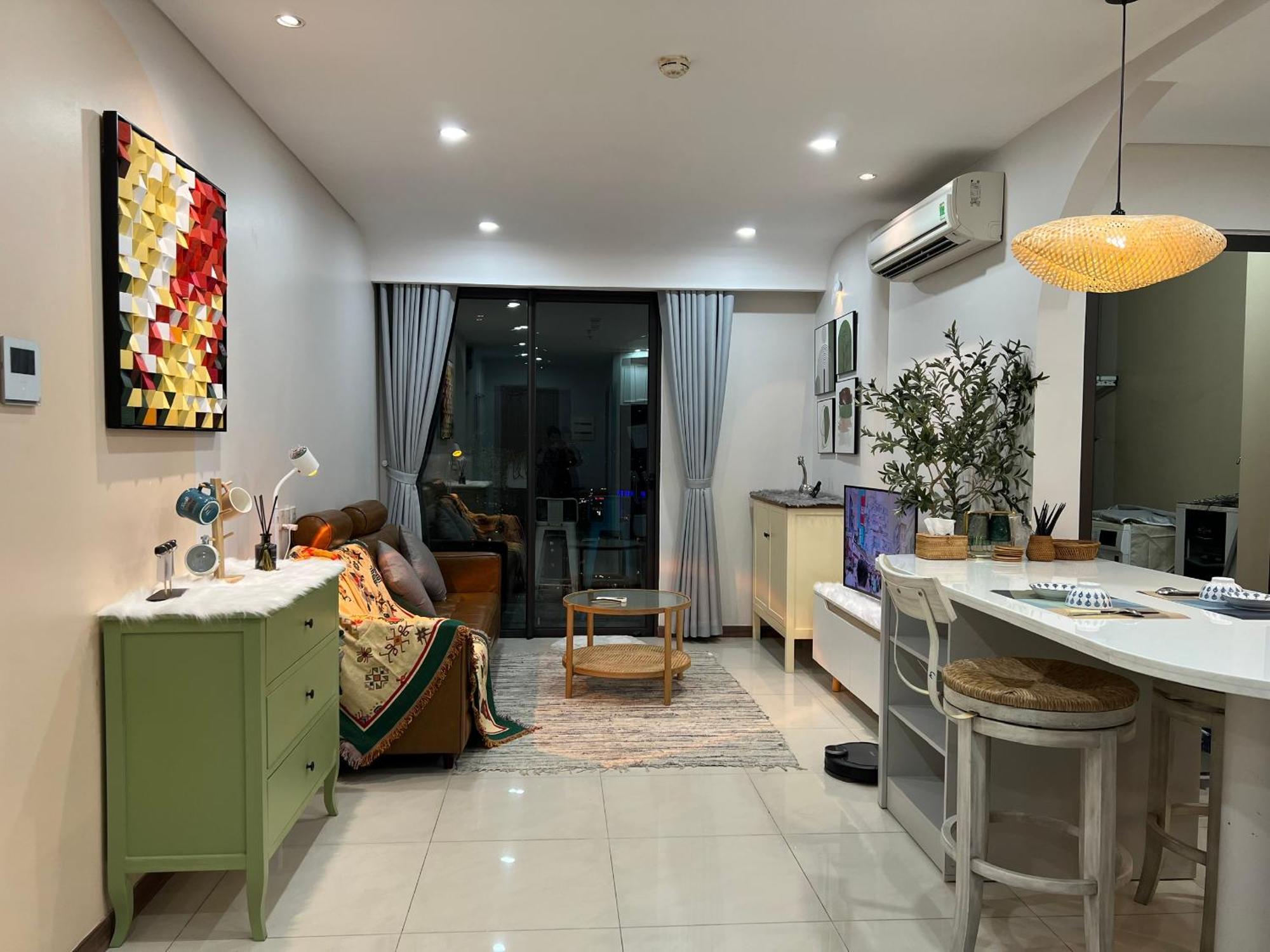 Uphoenix Home- Hado Centrosa Garden * TP. Hồ Chí Minh