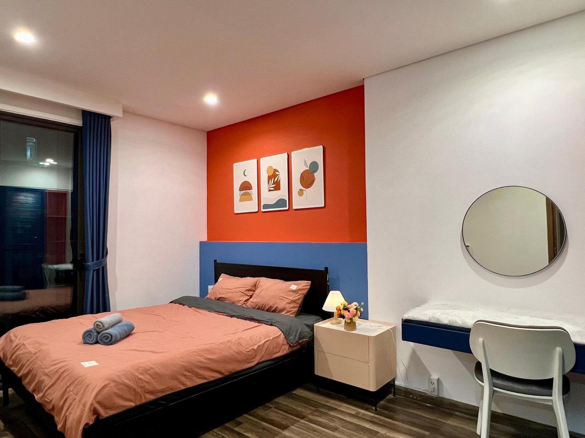 Khách sạn hẻo lánh Uphoenix Home- Hado Centrosa Garden *
